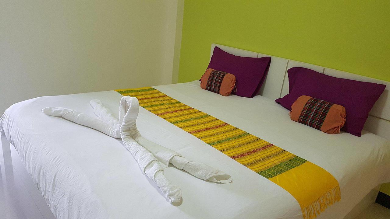 Greenhouse Apartment Nakhon Phanom Bagian luar foto