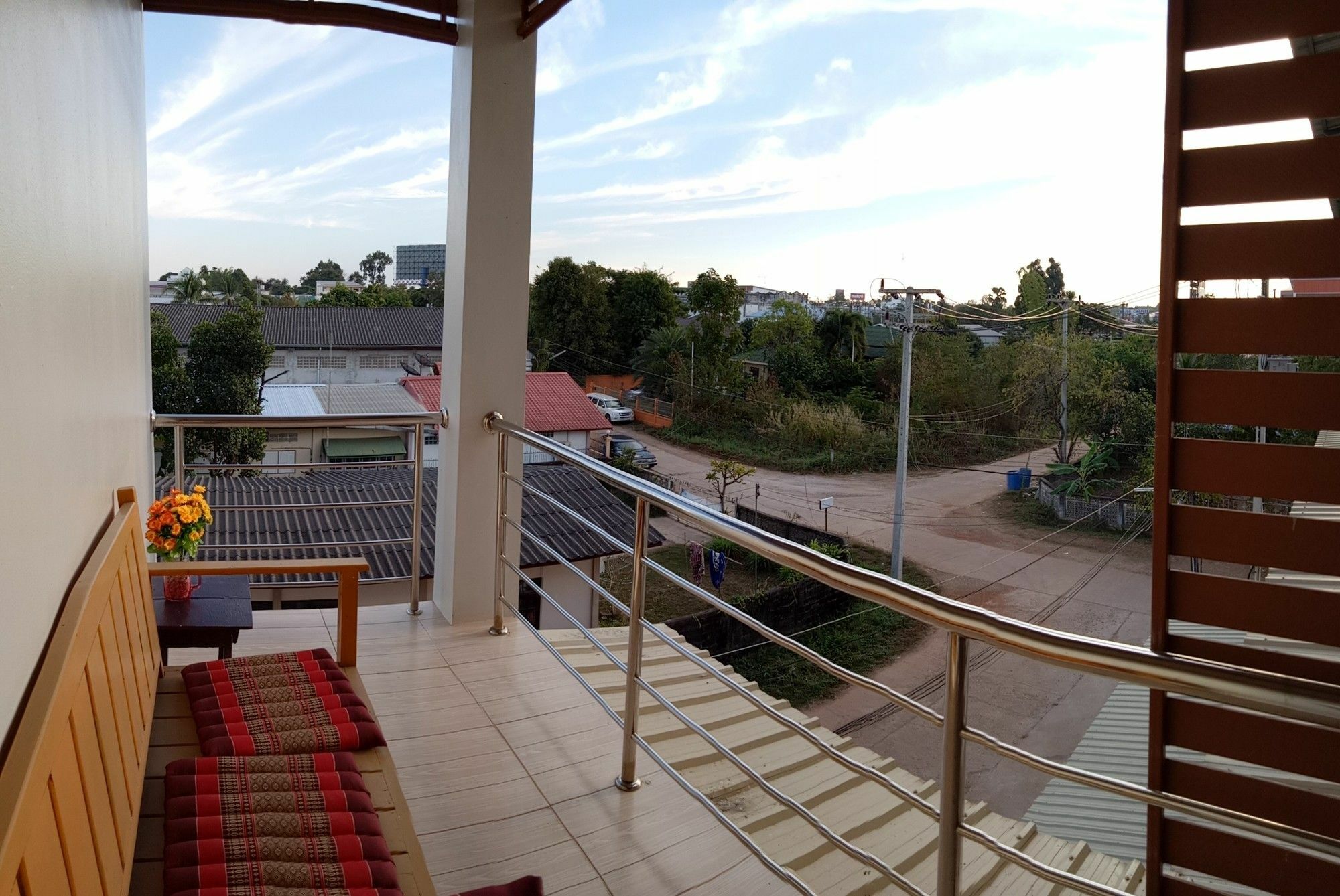 Greenhouse Apartment Nakhon Phanom Bagian luar foto